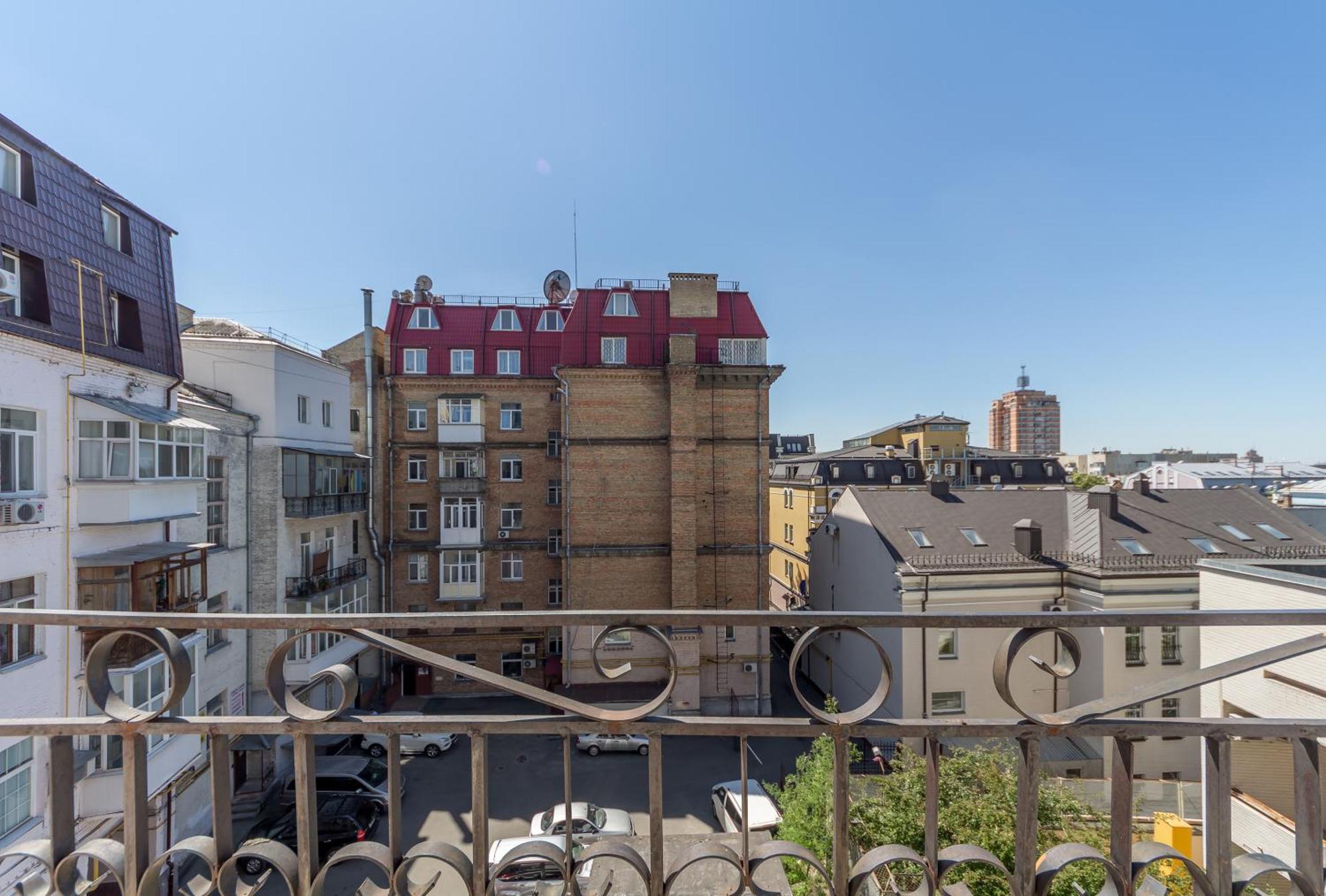 Central Apartments Kiev Buitenkant foto