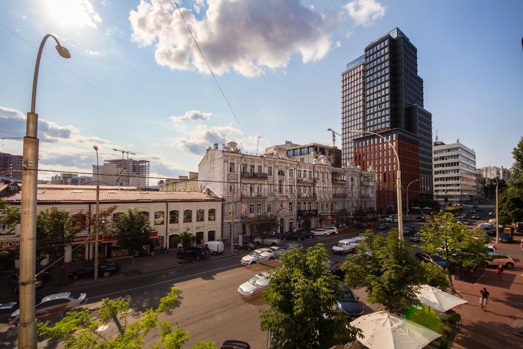 Central Apartments Kiev Buitenkant foto